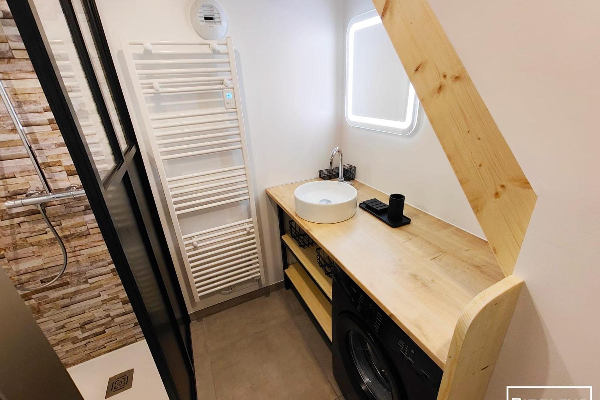 Maison Renovee Et Climatisee Avec Wifi A 600M De La Plage Виас Экстерьер фото