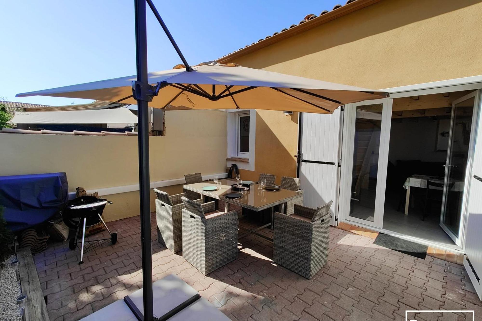 Maison Renovee Et Climatisee Avec Wifi A 600M De La Plage Виас Экстерьер фото