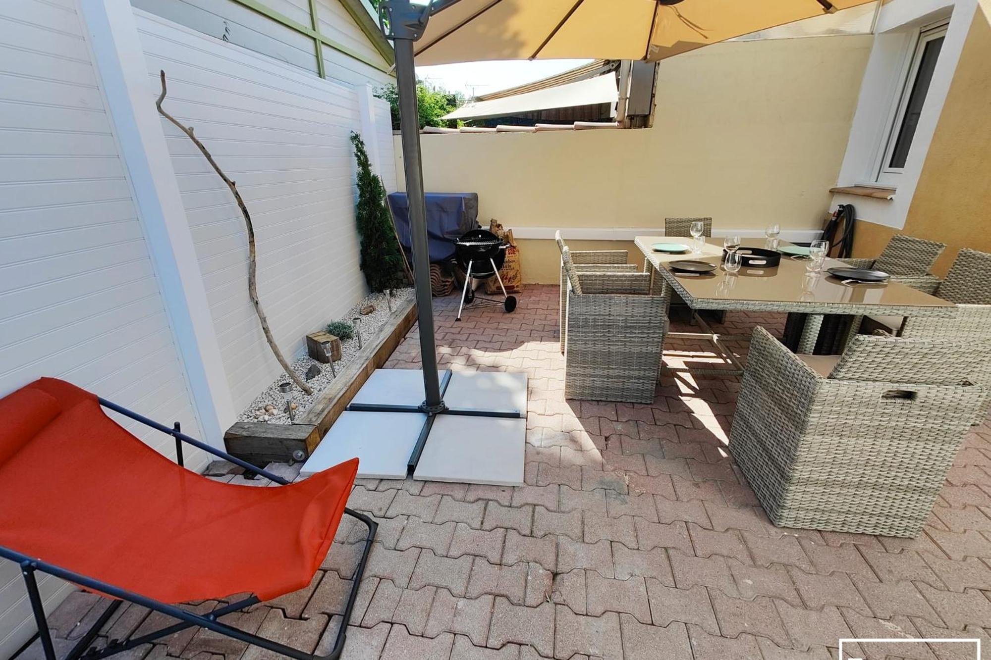 Maison Renovee Et Climatisee Avec Wifi A 600M De La Plage Виас Экстерьер фото